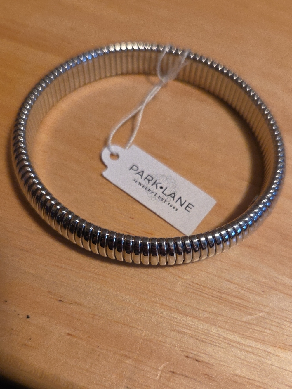 Park Lane Embraceable Shiny Silver Ribbed Stretch Bangle